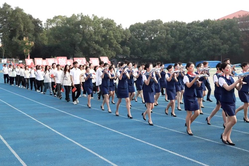 2702bd4617f701ed8d5cc1ad0d3ef00