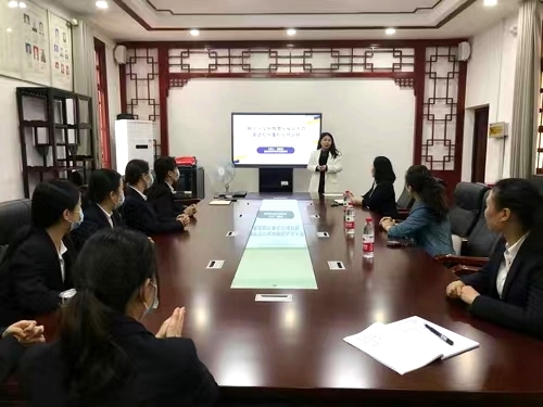 beat365中文官方网站:服务地方再发力 开展外语及外事礼仪培训