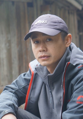 个照 个照